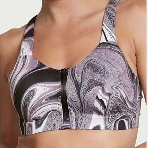 VICTORIA'S SECRET
Knockout High Impact Front-Close Sports Bra